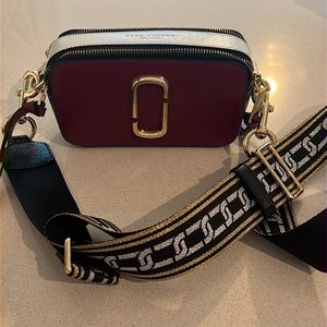 Marc Jacobs The Snapshot crossbody bag.